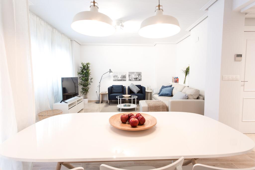 The Lucky Flats - Pintor Sorolla Apartment Alicante Bagian luar foto